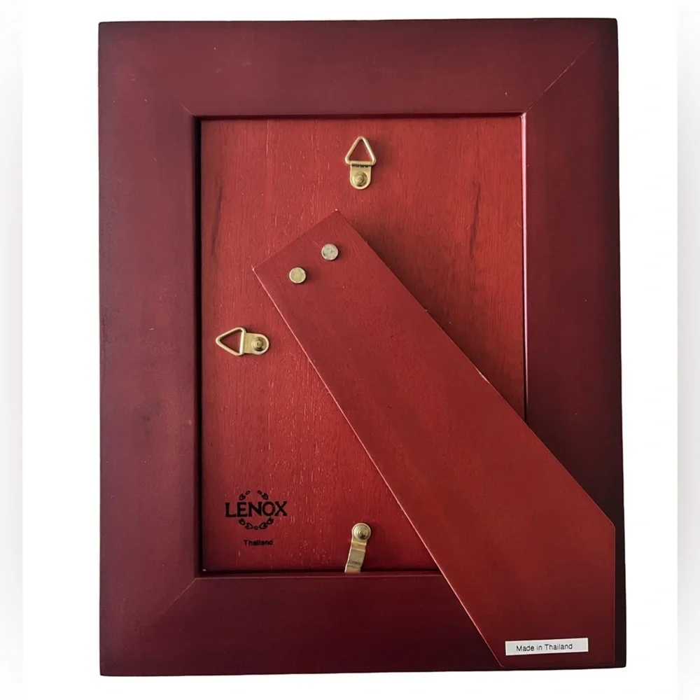 Lenox Mahogany Tone Wood 5 x 7 Photo Frame
